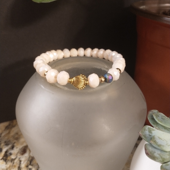 Hand Crafted Jewelry - Bracelet